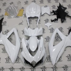 All Gloss White with Matte Black Lowers – 2008 to 2010 GSXR 600/750