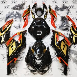 matte black, matte tiguan red and matte gold 2024 to 2026 zx 6r (copy)